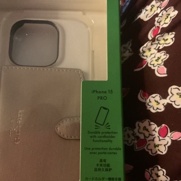 kate spade iPhone 15 Pro Case beige - Picture 3 of 3